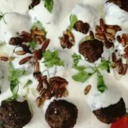 كباب حلبي مع الزبادي